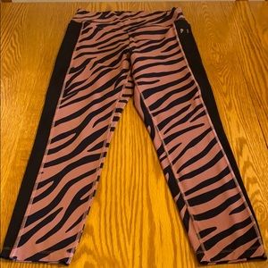 PINK Ultimate Legging 7/8 length